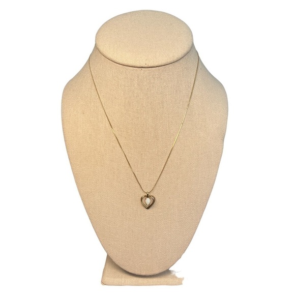 β€οΈ Heart in a Cage 16β Gold with Pear Shaped Opal Stone Necklace - Picture 9 of 16